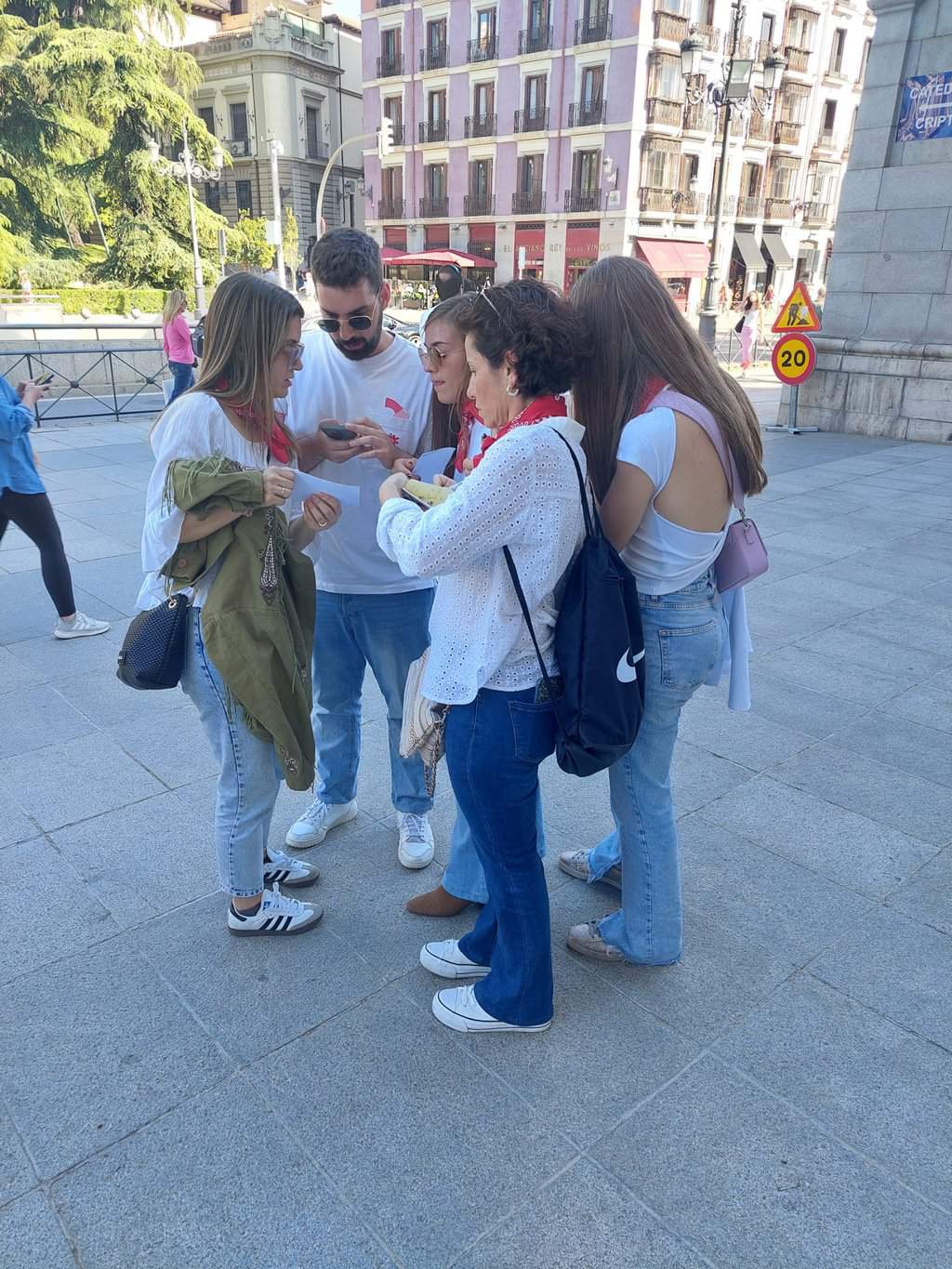 Escape Room Exterior Madrid - Imagen 8